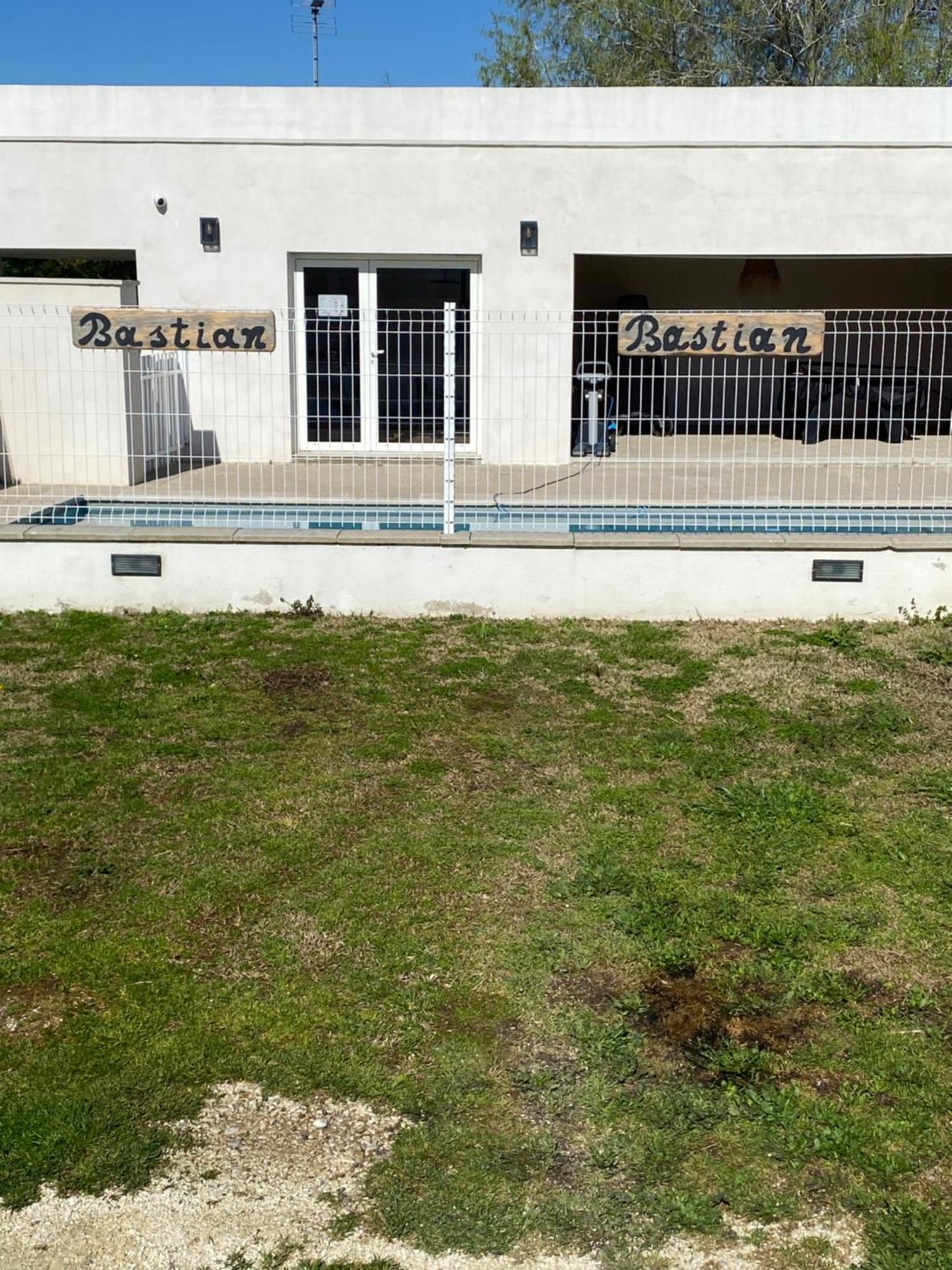 Les Maisons Du Paty Arlés Exterior foto